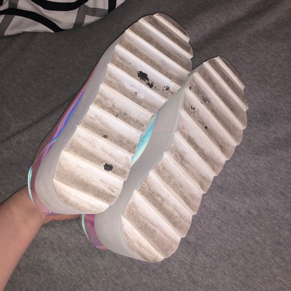 YRU platform shoe iridescent - Picture 3 of 4